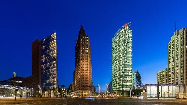Rent office in Berlin