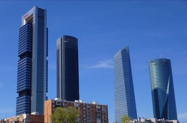 Rent office in Madrid