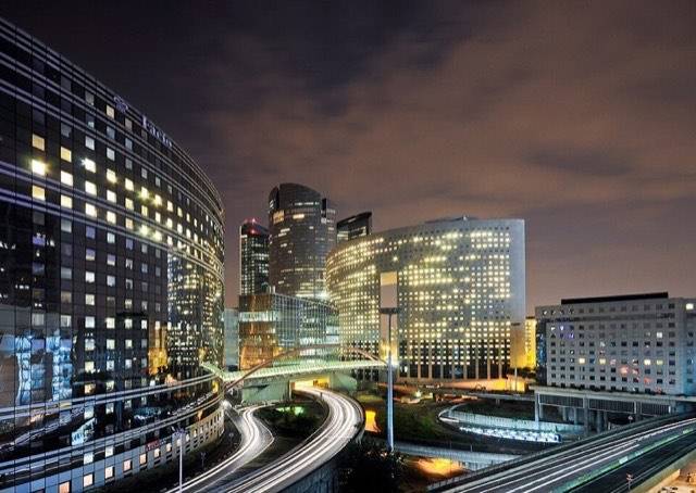 Rent office in Paris